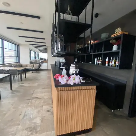 Emaar Square Rezidans Lägenhet *